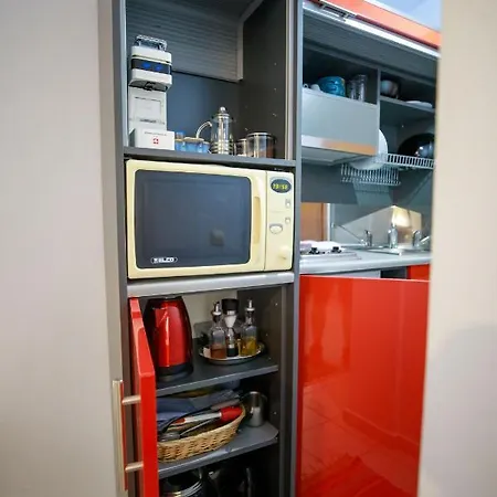 Adriana's Downtown Studio-parking Lot Included 아파트 파트라