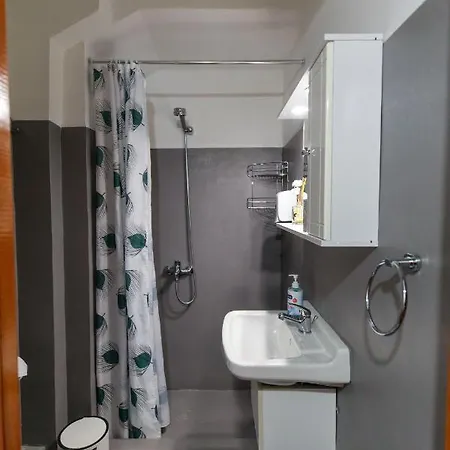 Adriana's Downtown Studio-parking Lot Included Appartement *