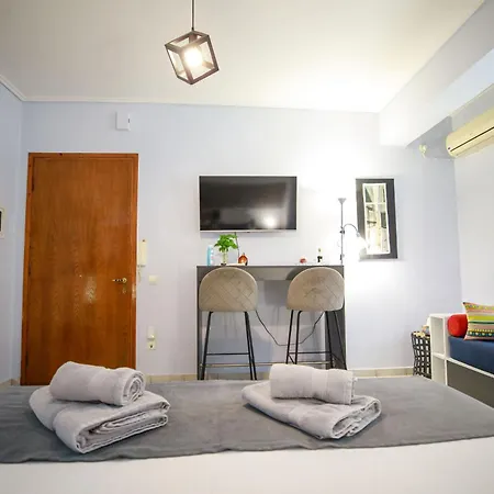 Appartement Adriana's Downtown Studio-parking Lot Included Patras