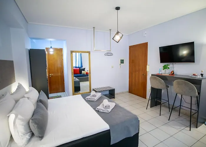 Adriana's Downtown Studio-parking Lot Included