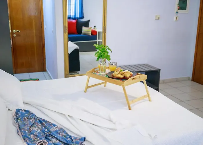 Adriana's Downtown Studio-parking Lot Included